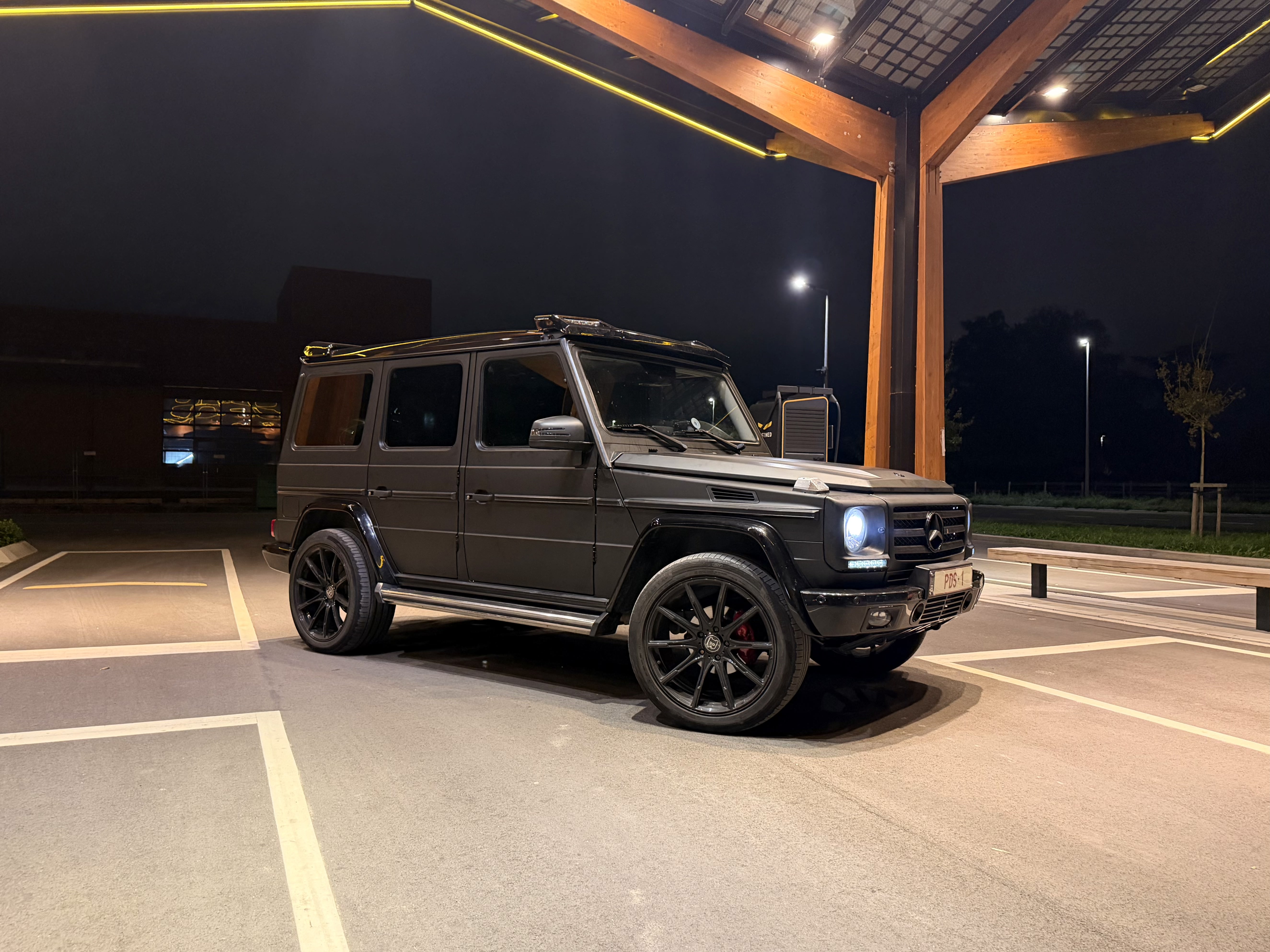 Sportieve wagen voor carwrapping